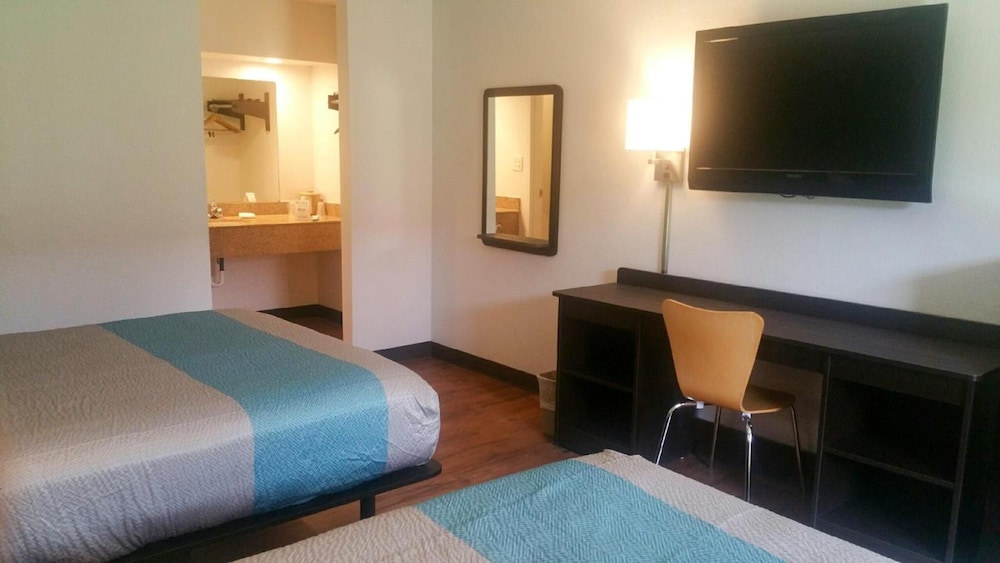 Americas Best Value Inn Hamilton 13/45