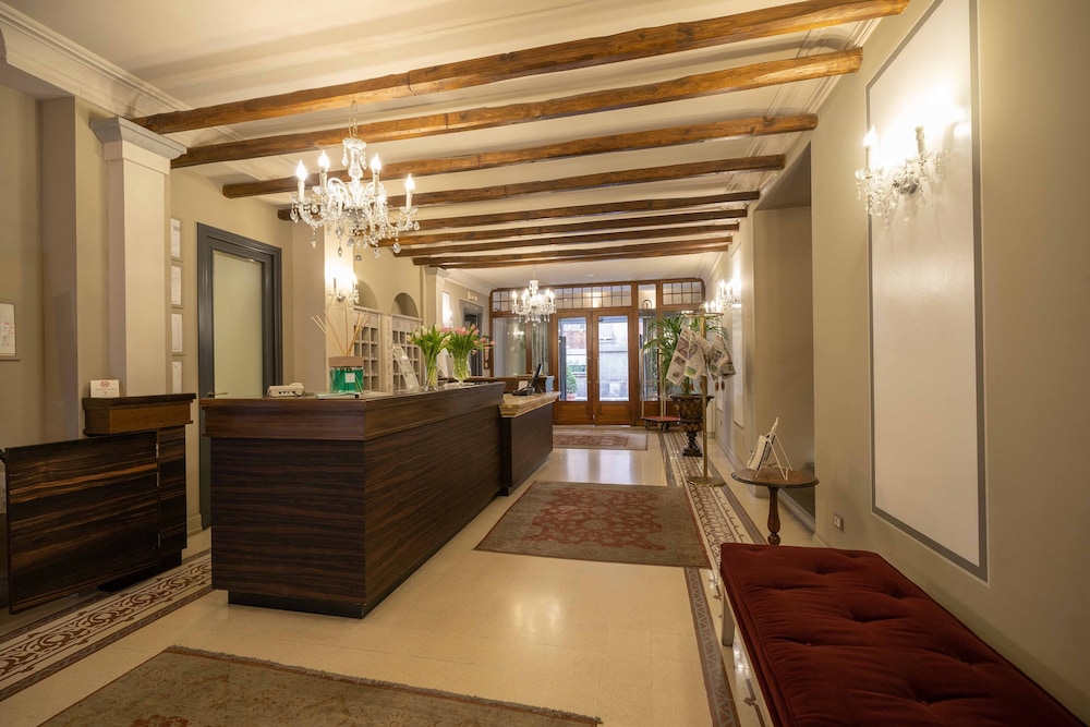 San Luca Palace 3/58