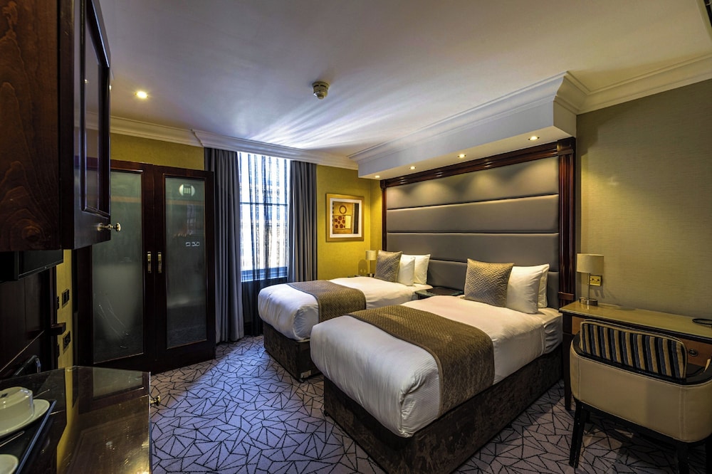 Hyde Park International Hotel 19/65