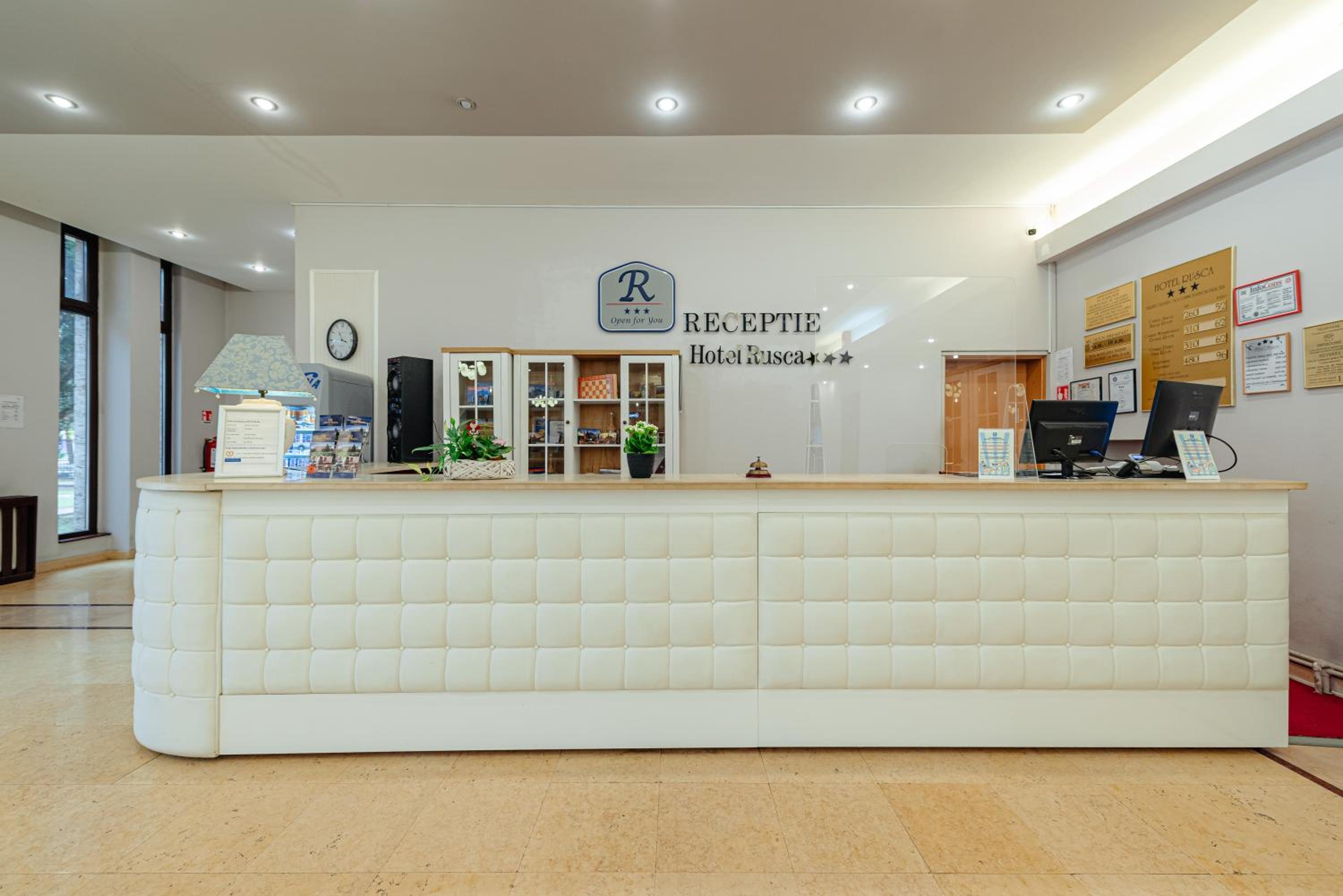 Hotel Rusca 5/50