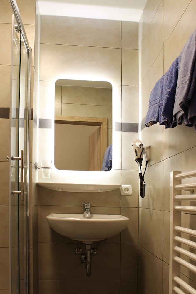 Garni City Hotel 49/50