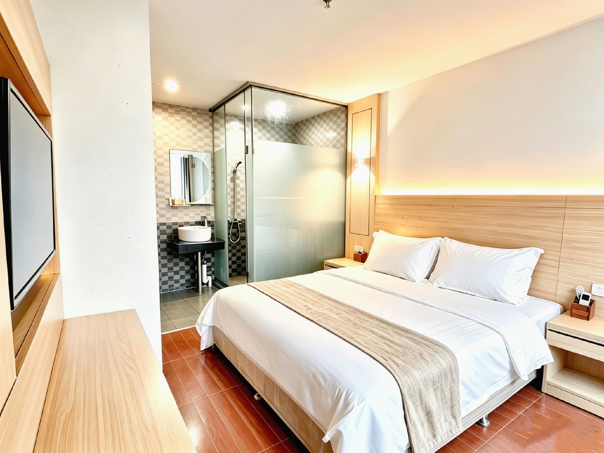 Longxiang Hotel 7/25