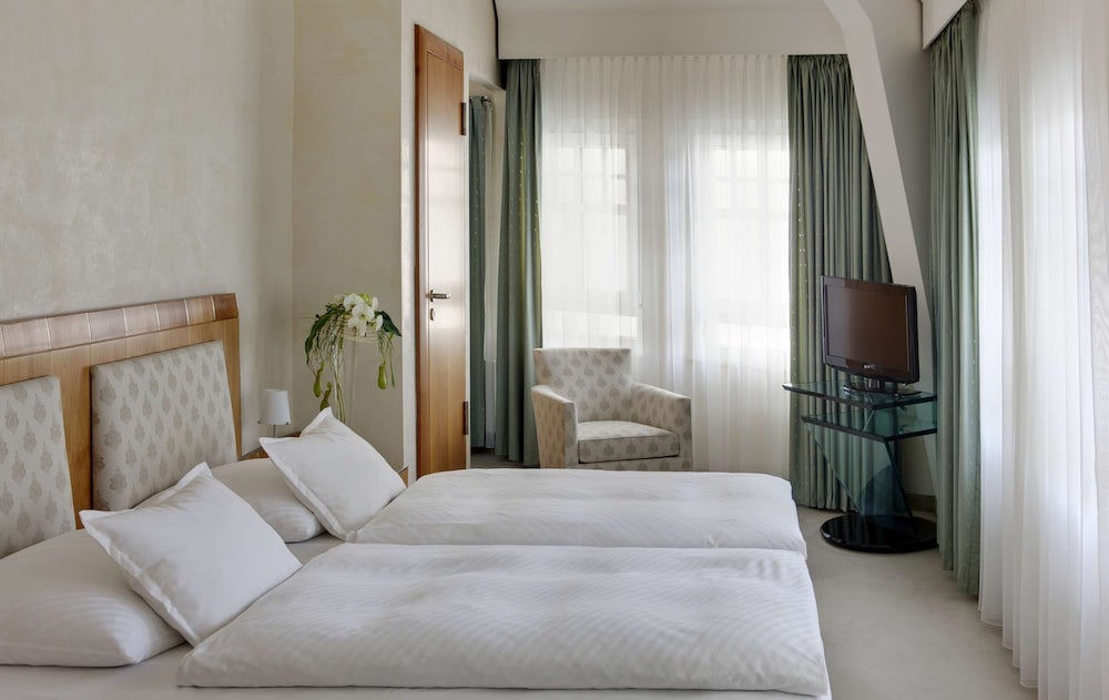 Dorint Hotel Esplanade Jena 9/58