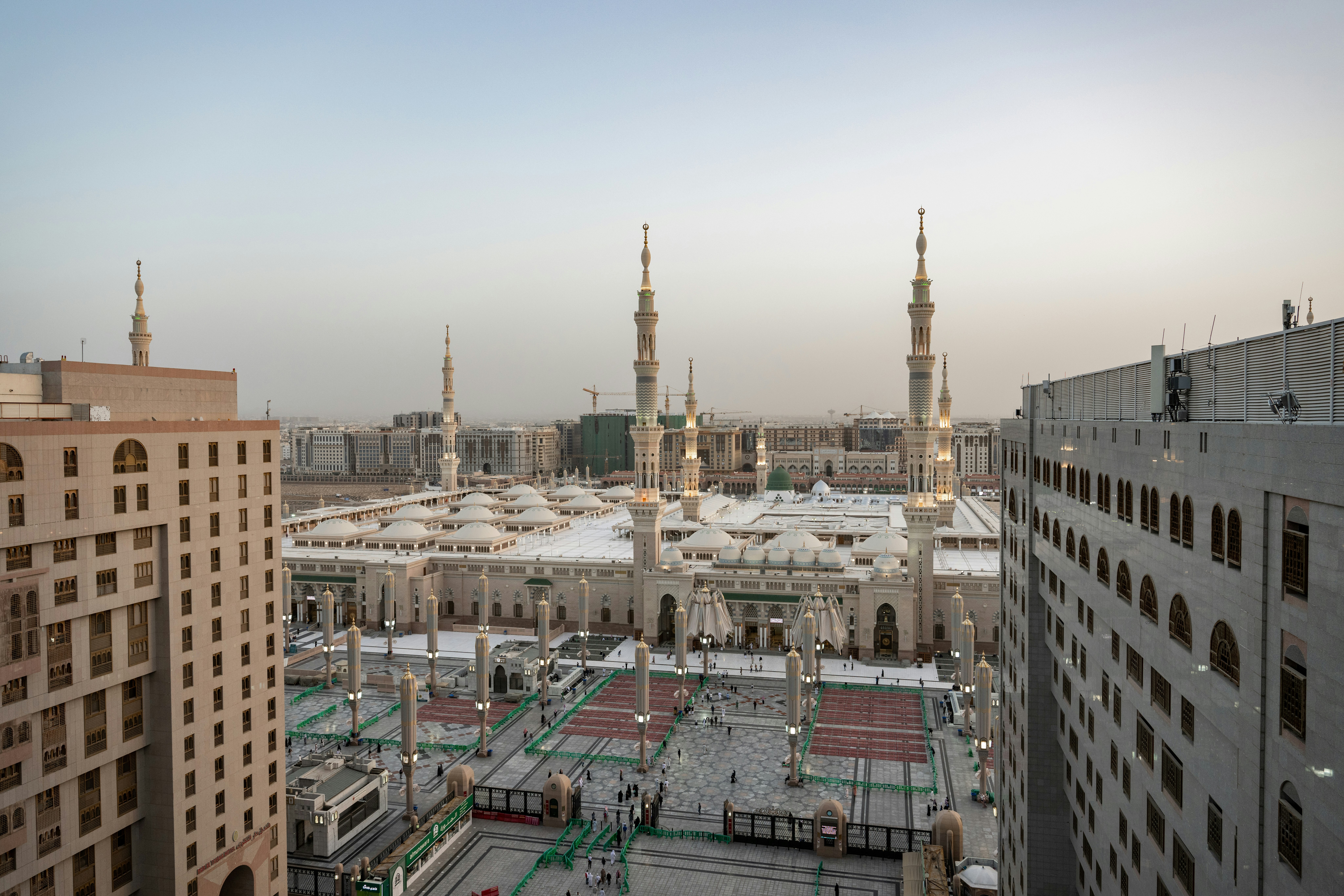 Madinah Hilton Hotel 8/43