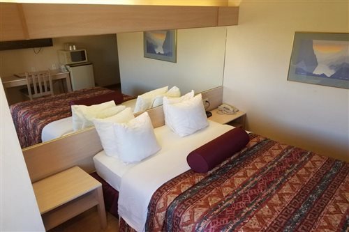 Room, Queen Bed