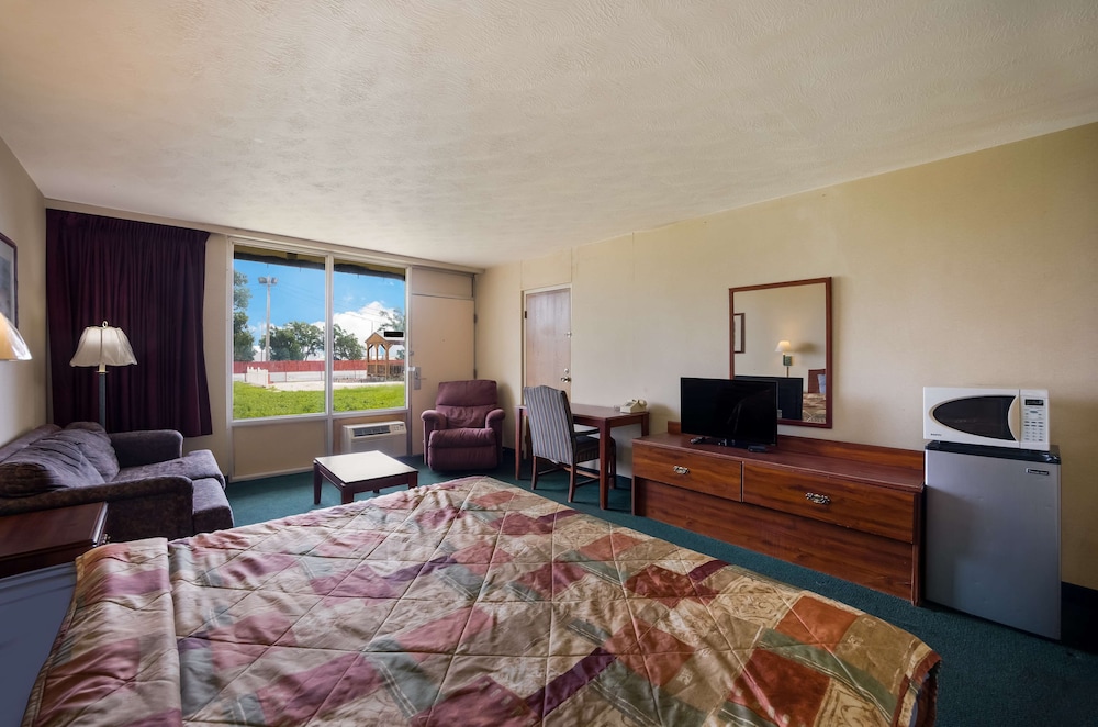 Travelodge by Wyndham Oakley 41/63