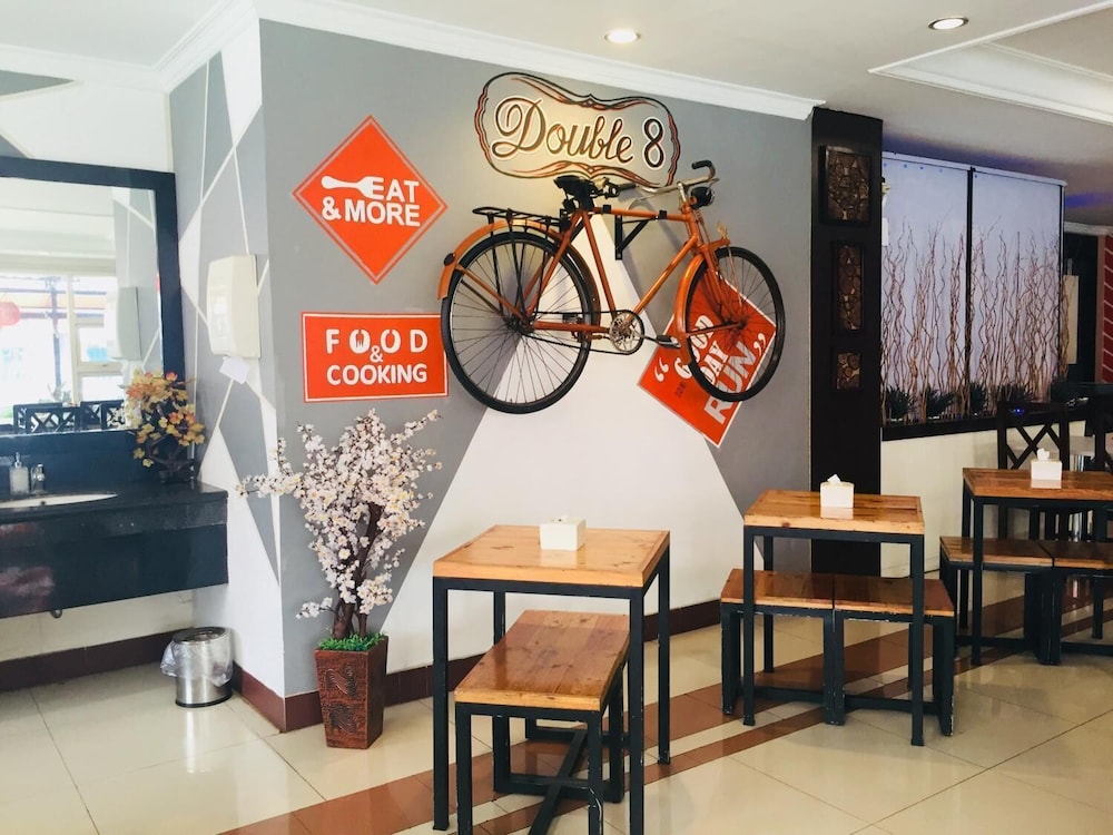 Hotel 88 Jember 11/50