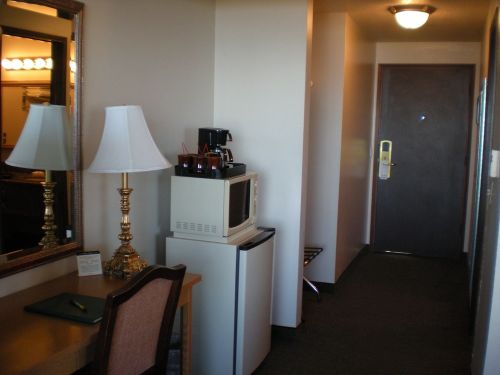 Port Angeles Inn 24/54
