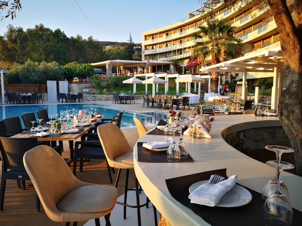 Marmari Bay Hotel 7/56
