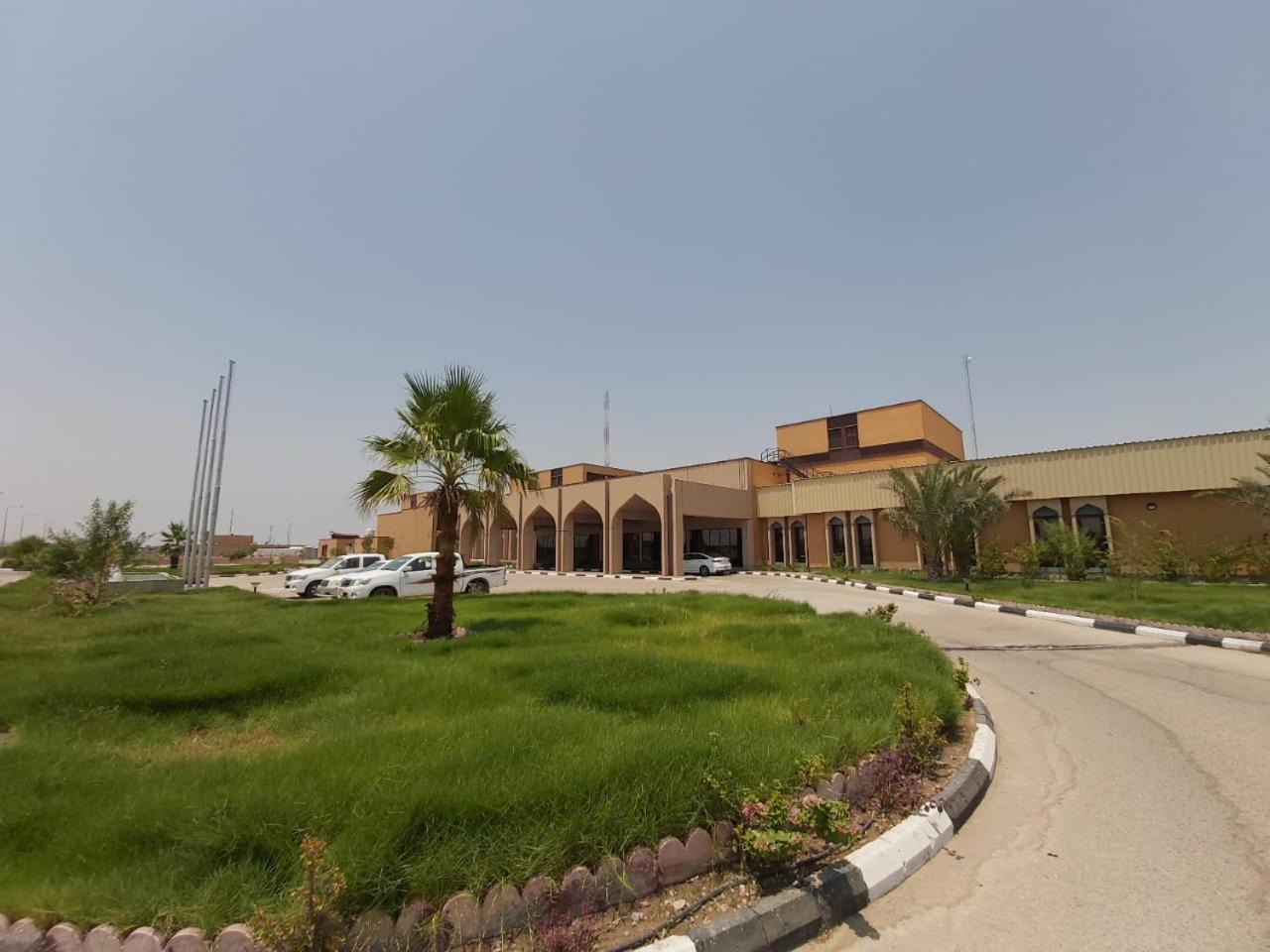 Basrah International Airport Hotel 73/76