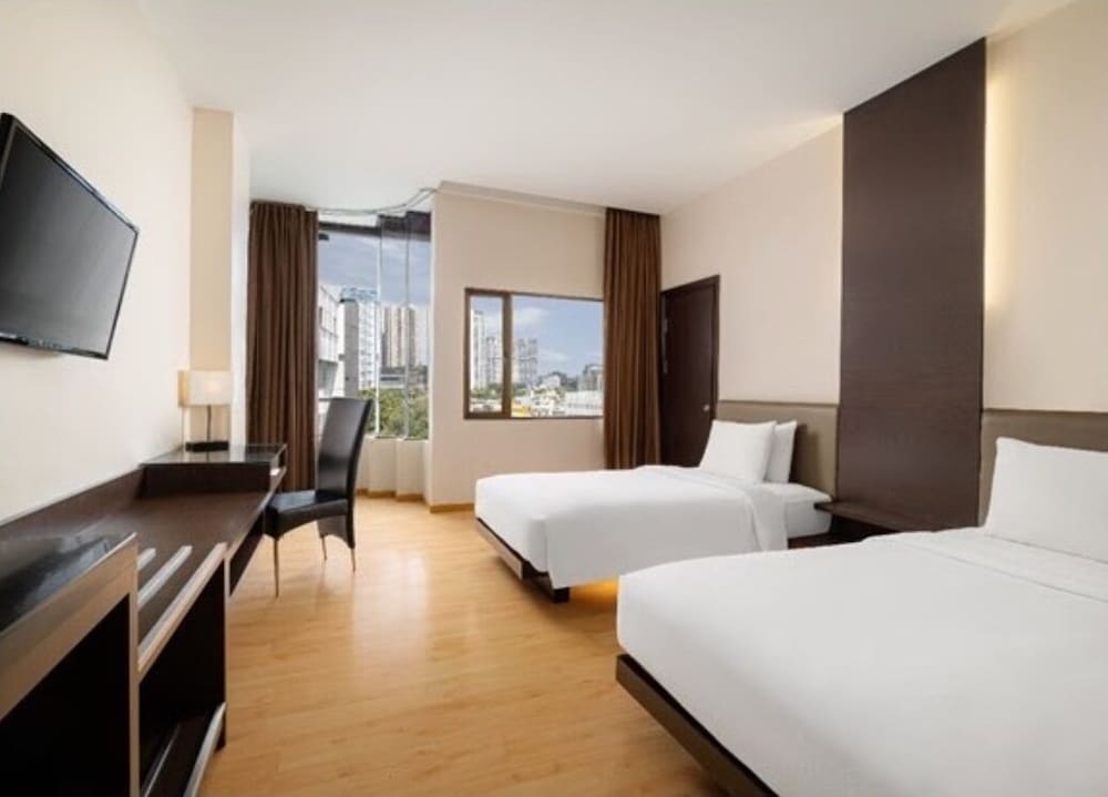 AIHO Hotel Medan 18/57
