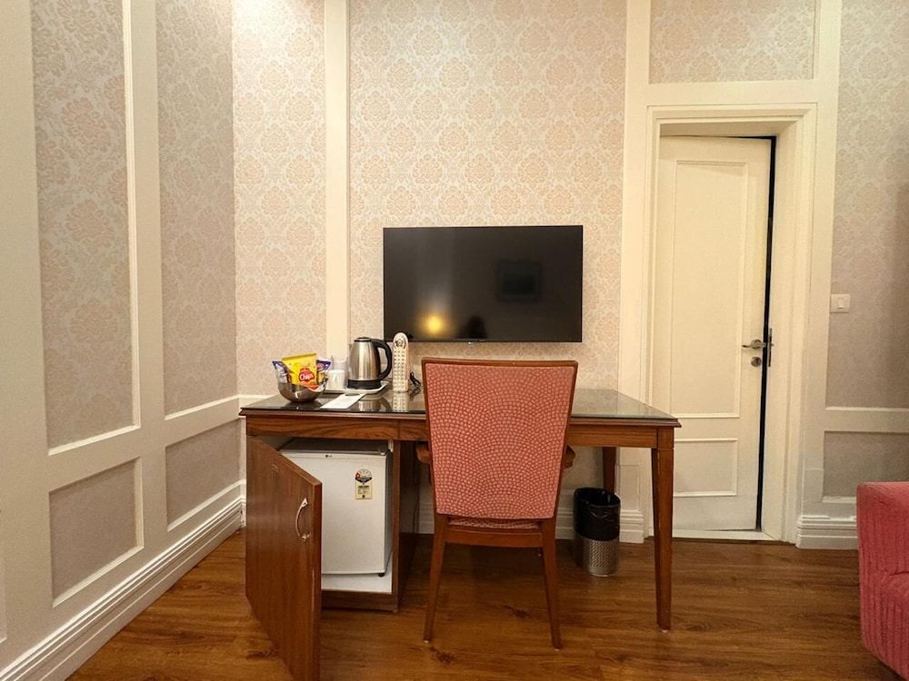 Bright Hotel 29/34