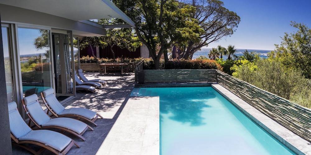 Blinkwater Villa 11/24