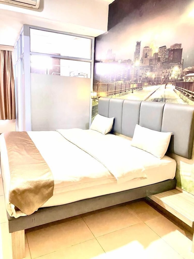 OS Hotel Tanjung Uncang Batam 13/27