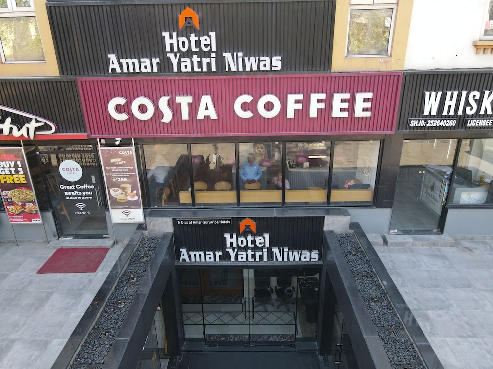 Amar Yatri Niwas 4/50