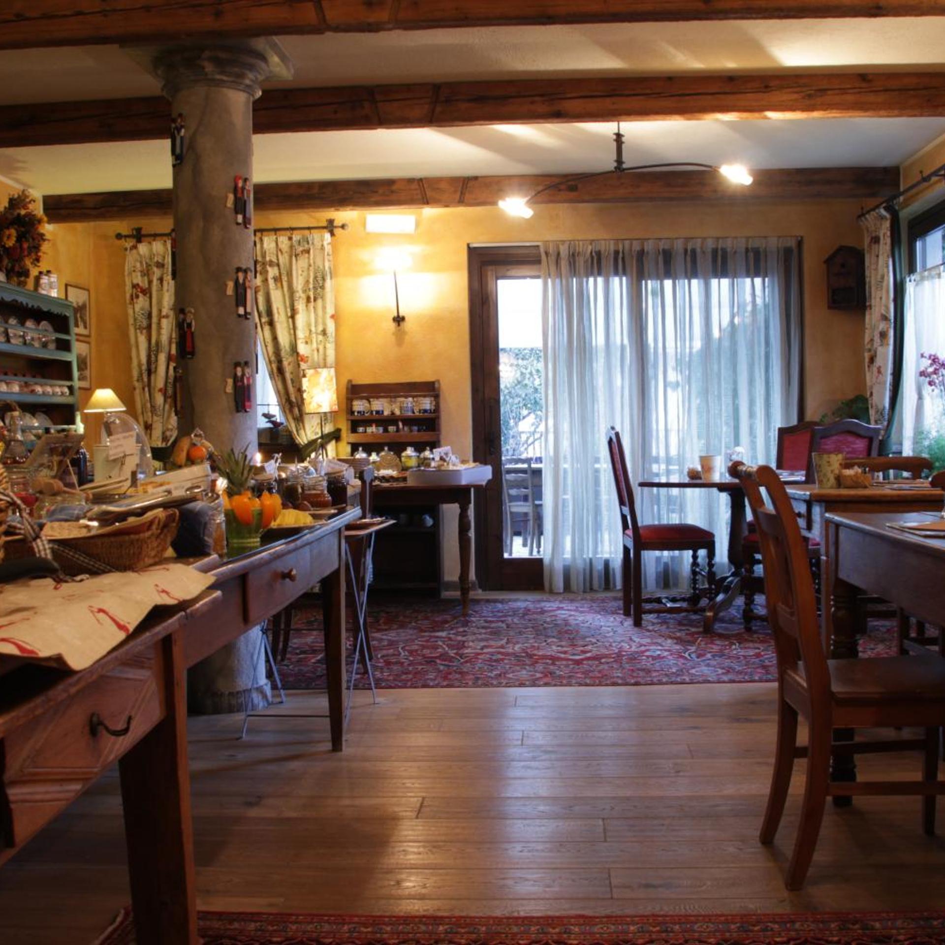 Albergo la Meridiana 44/58