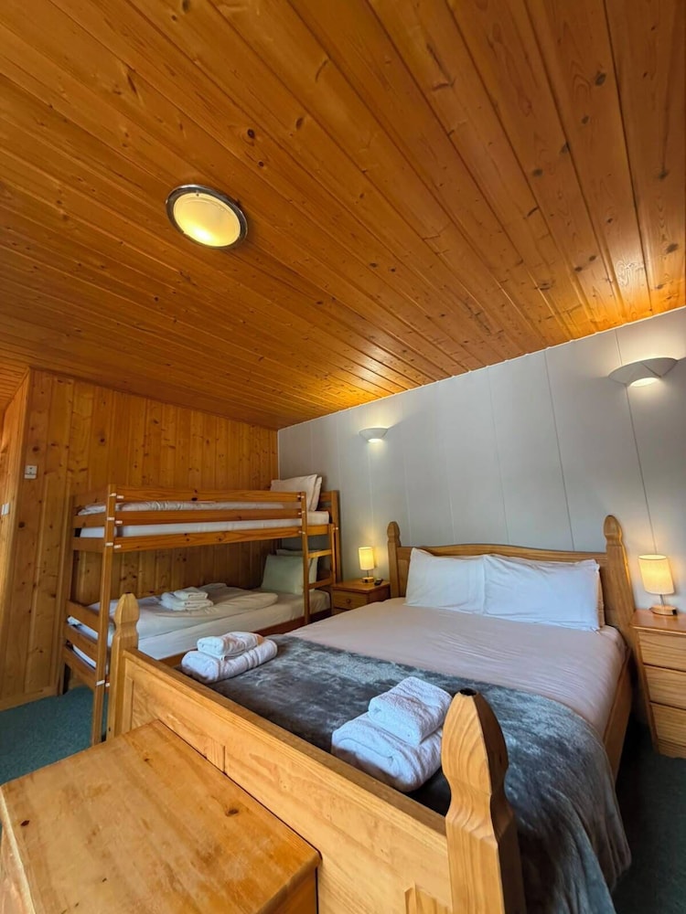 Spean Bridge Hotel 26/42