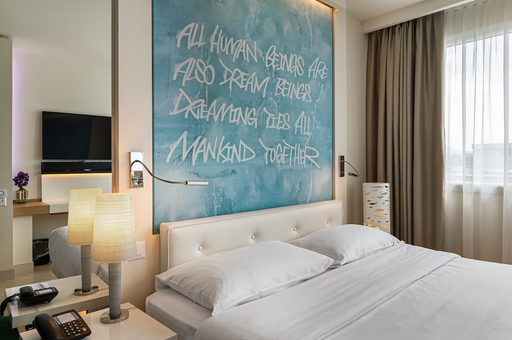SUPERIOR, DOUBLE BED