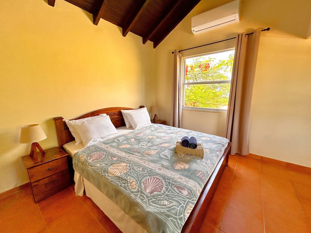 Lagun Blou Resort Curacao 11/59