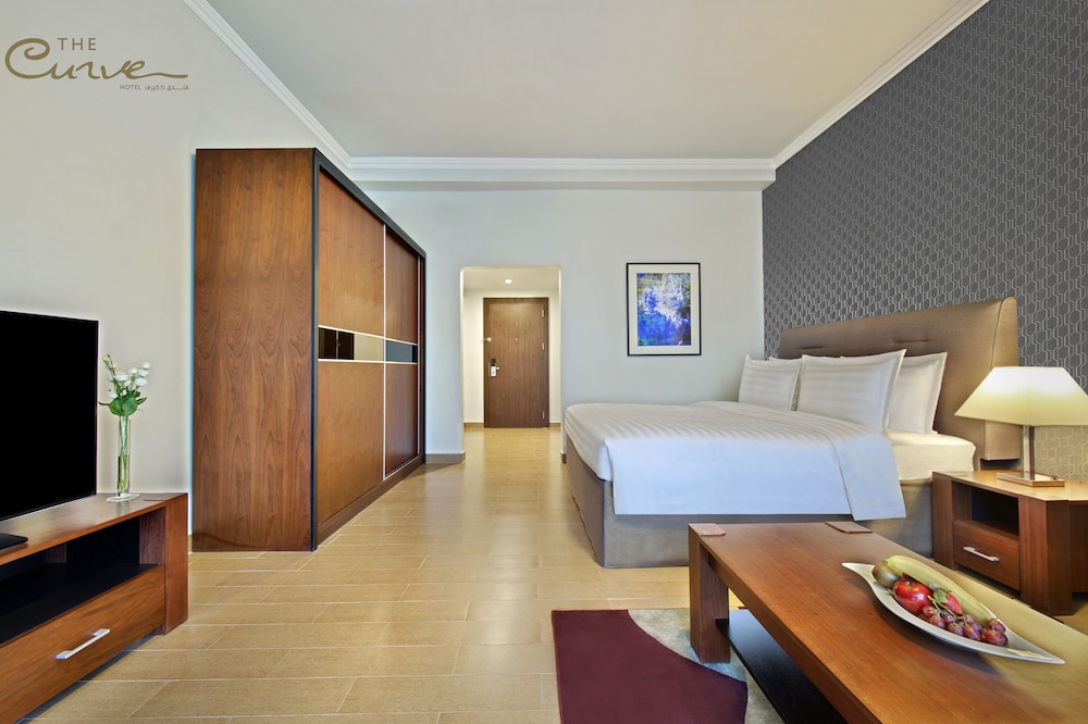 1 BEDROOM, EXECUTIVE, APARTMENT