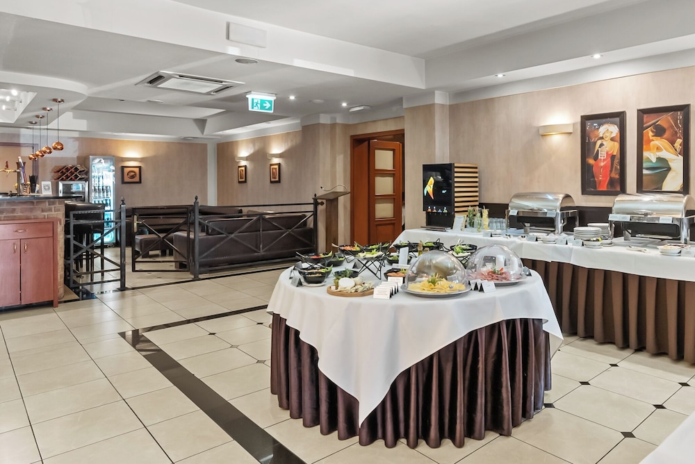 Hotel Diament Vacanza 30/48