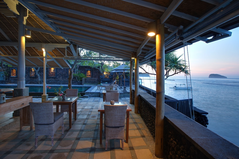 Alam Candi Dive Resort 19/36