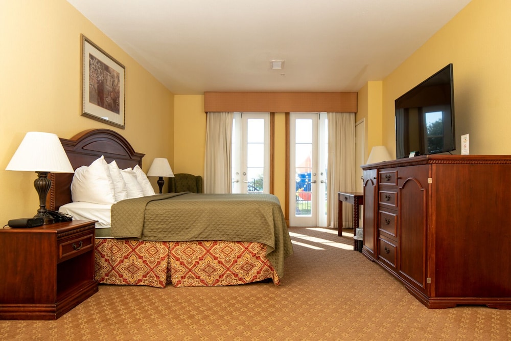 Natchez Grand Hotel and Suites On The River 12/48