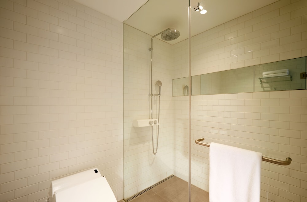 Glad Hotel Yeouido 10/64