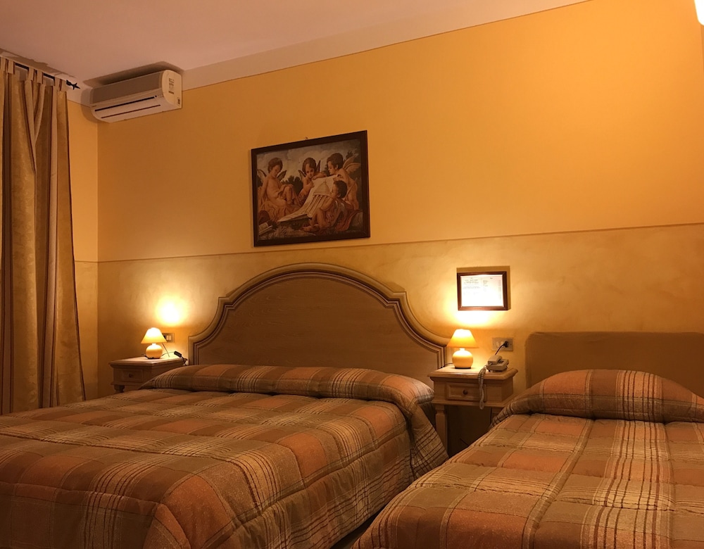 Hotel Berti 6/38