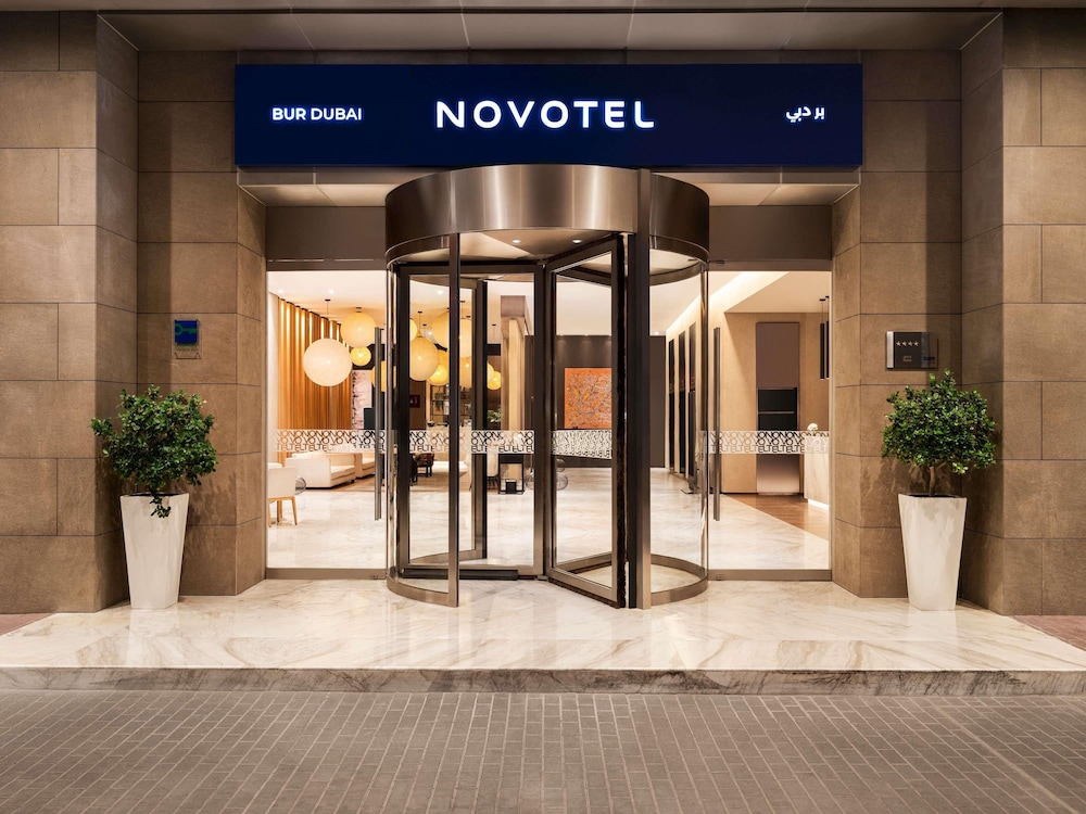 Novotel Bur Dubai 2/48