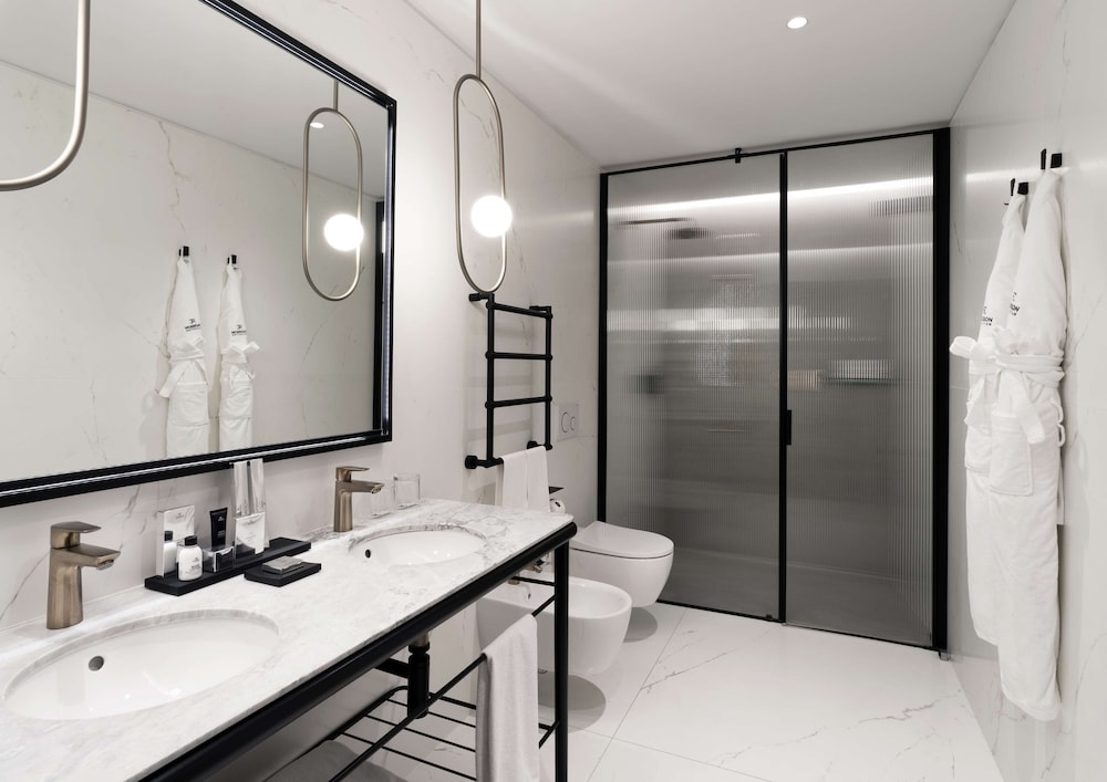 Radisson Collection Hotel, Palazzo Nani Venice 76/77