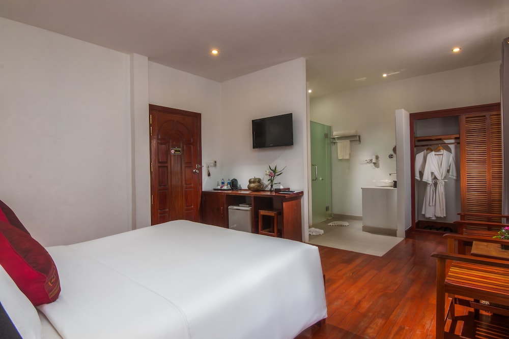 Apsara Centrepole Hotel 20/74