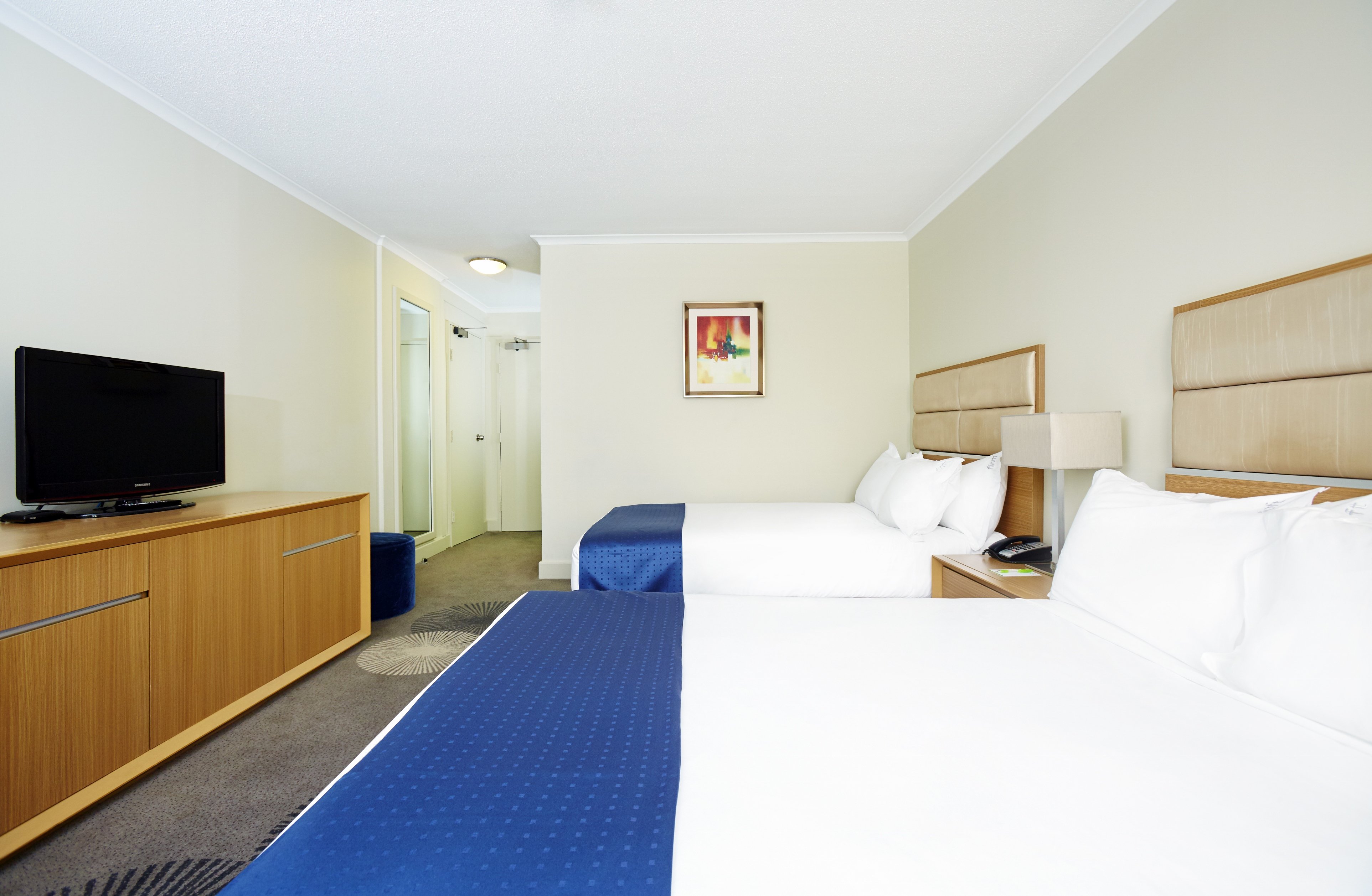 Holiday Inn Parramatta 23/76