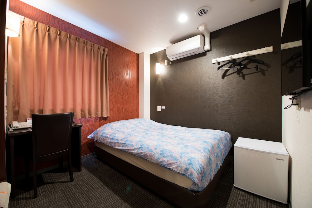 Otsuka Town Hotel 24 7/17