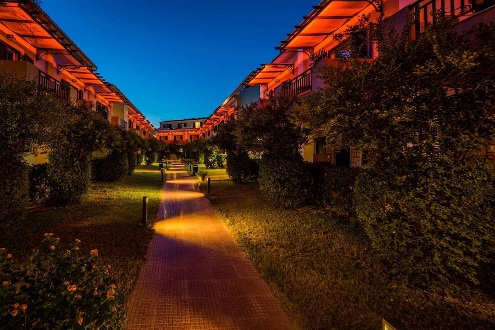Mediterranean Beach Resort 60/65