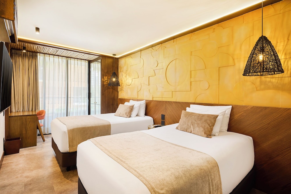 Golden Valley Hotel 21/50