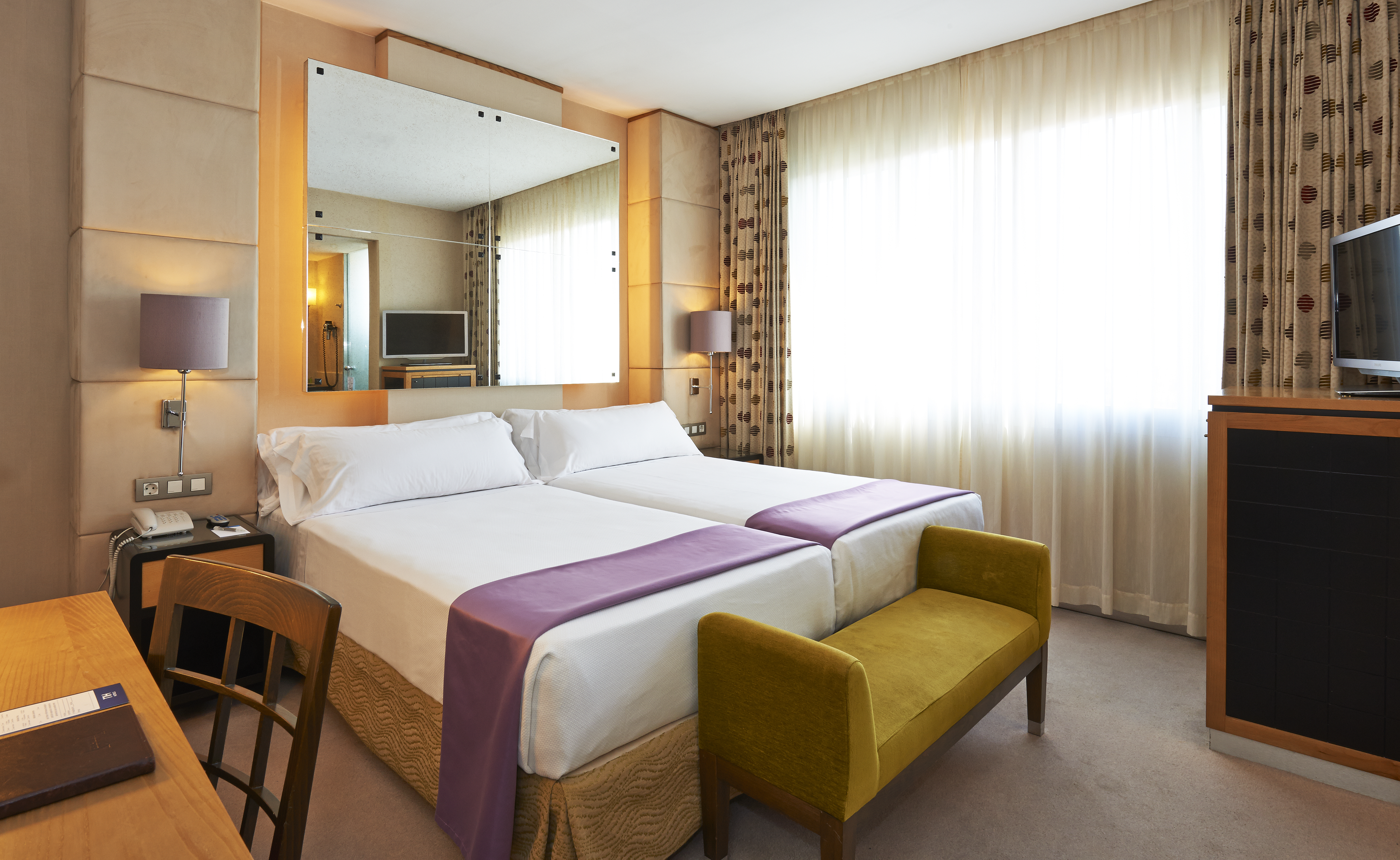 Standard, Double or Twin Bed