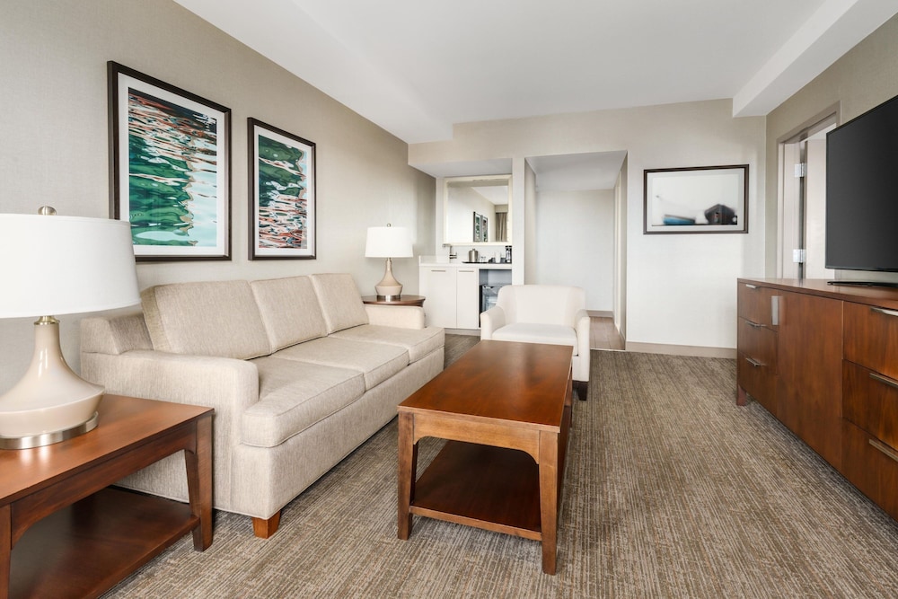 The Westin Portland Harborview 32/58
