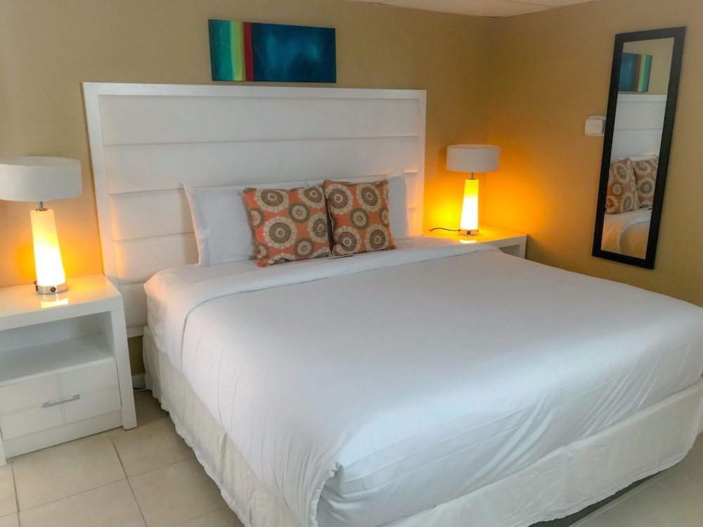 Haven Hotel Fort Lauderdale Airport 10/35