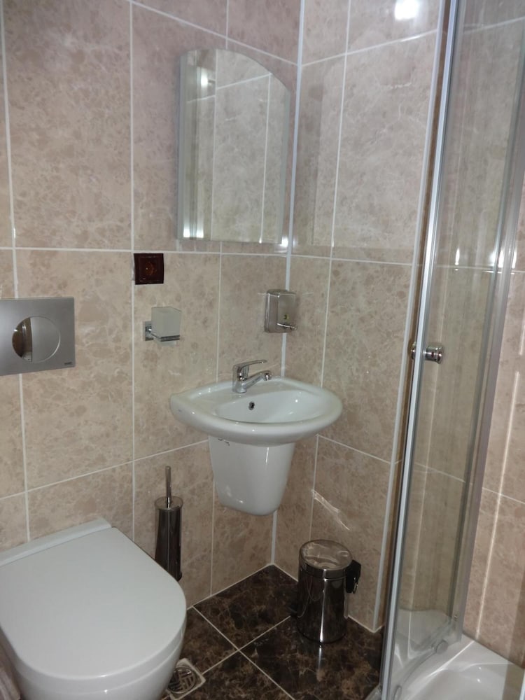 Scala Hotel 44/48