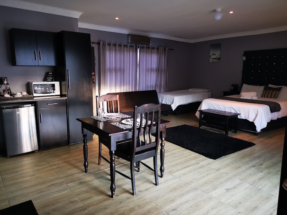 The Green Olive Guesthouse 19/42