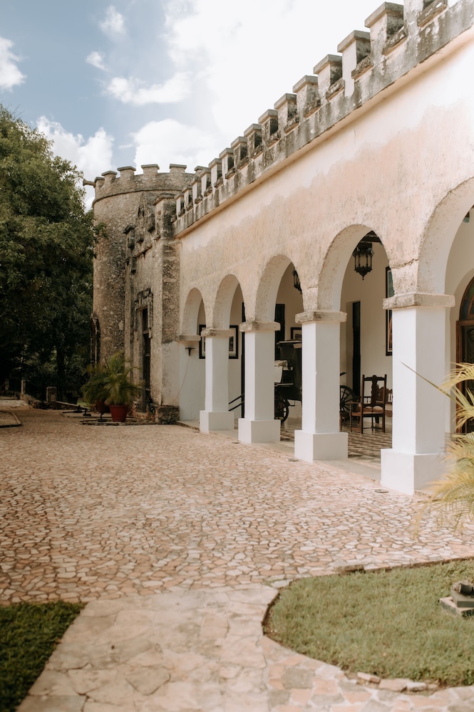 Hacienda Kaan Ac 44/49