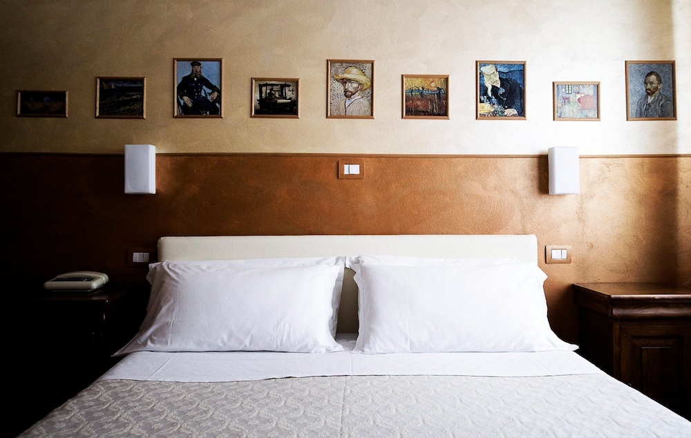 Diana Suites 6/30