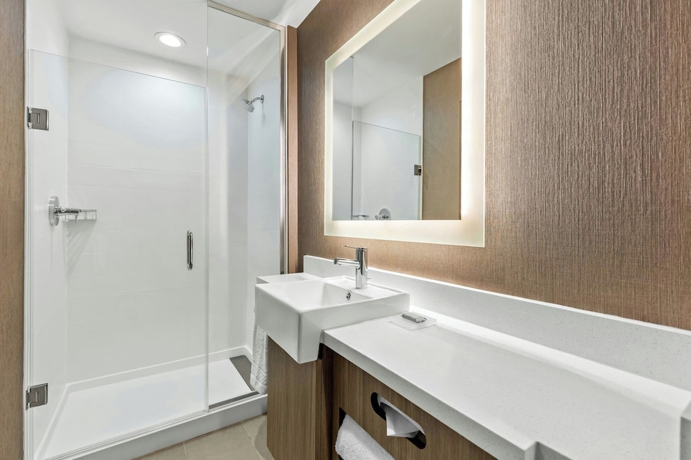 SpringHill Suites by Marriott Columbus West 46/50