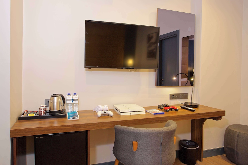 Days Inn by Wyndham Istanbul Arnavutkoy 47/51