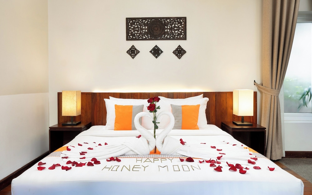 HONEYMOON, SUITE, POOL VIEW, BALCONY
