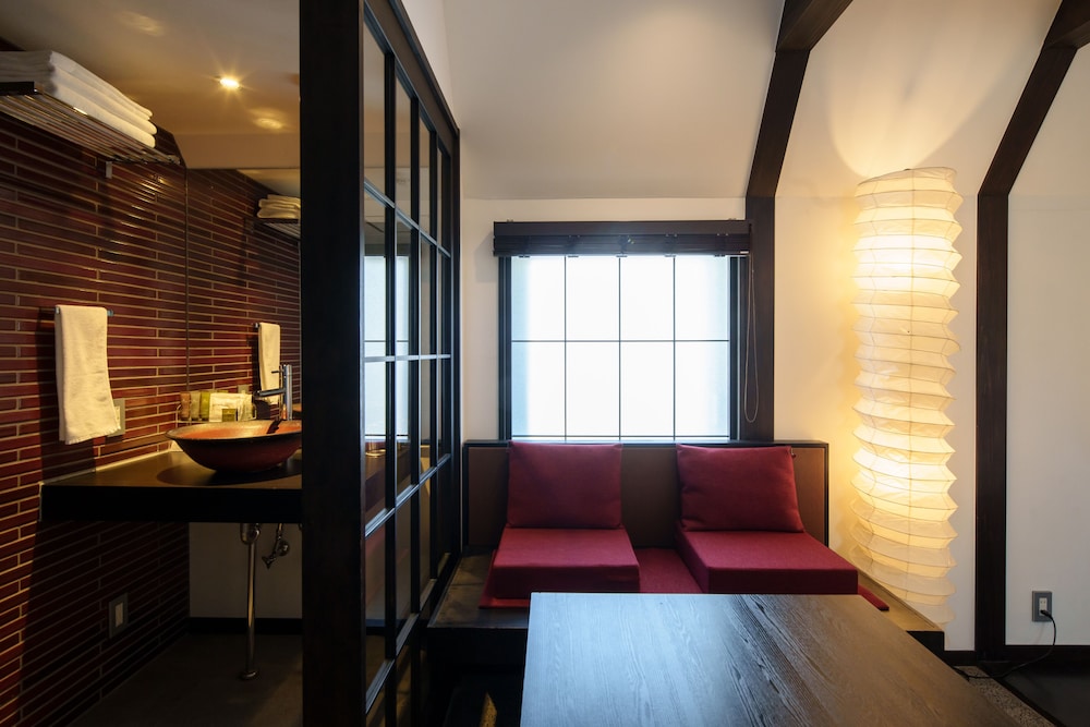 Shibuya Hotel En 32/46