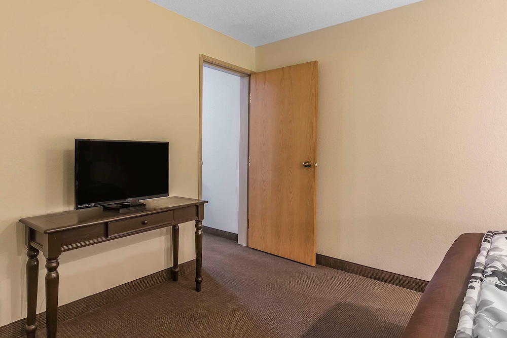 Sleep Inn Henderson-Evansville South 29/41