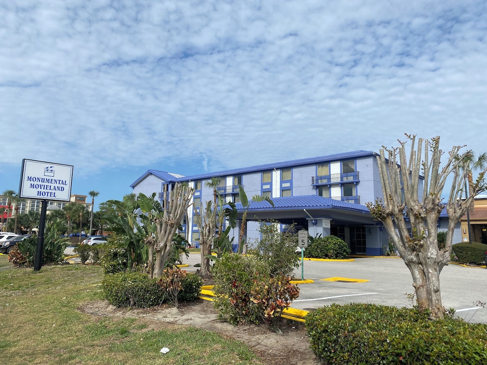 Orlando Movieland Hotel 4/57