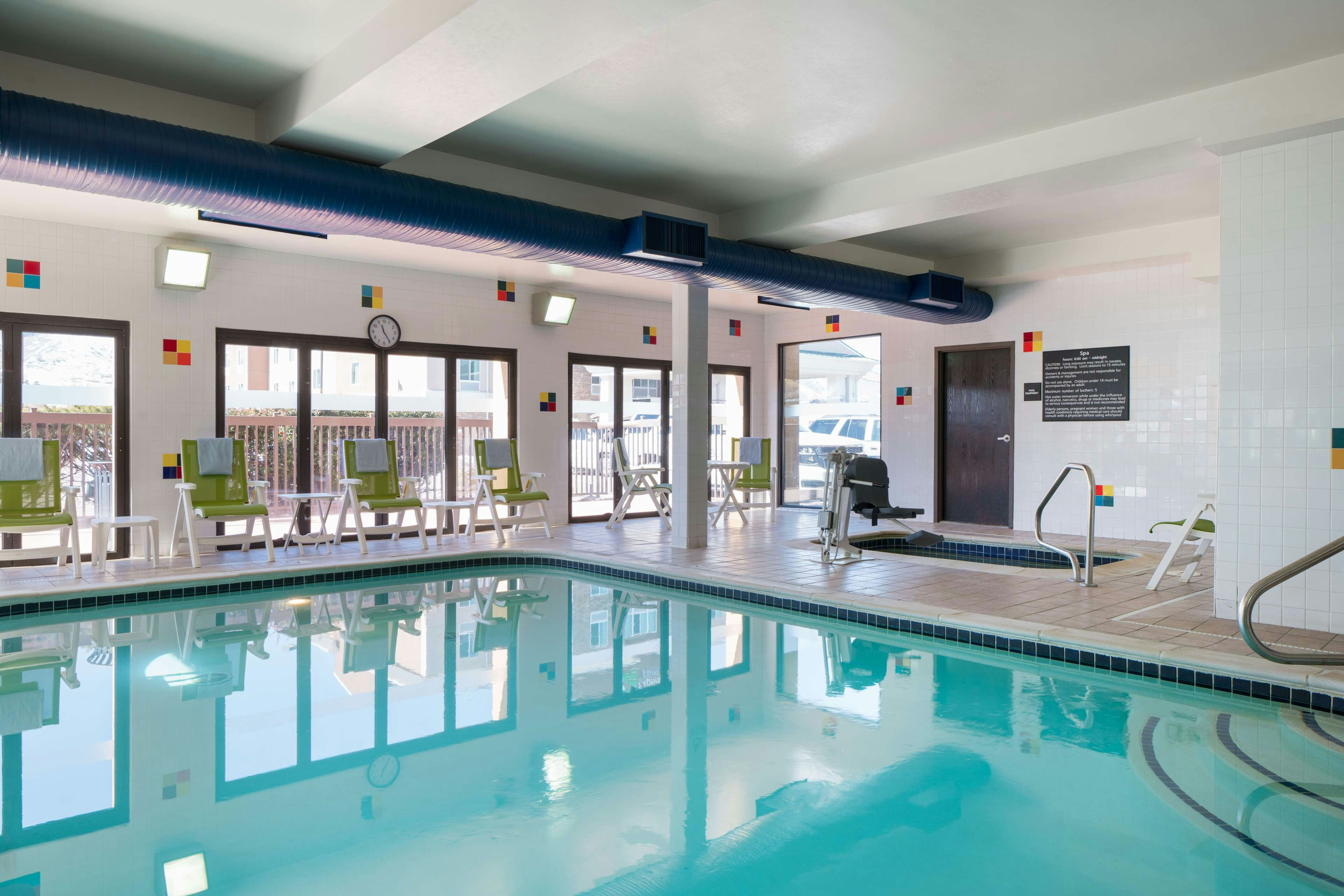 Hampton Inn Denver West-Golden 34/71